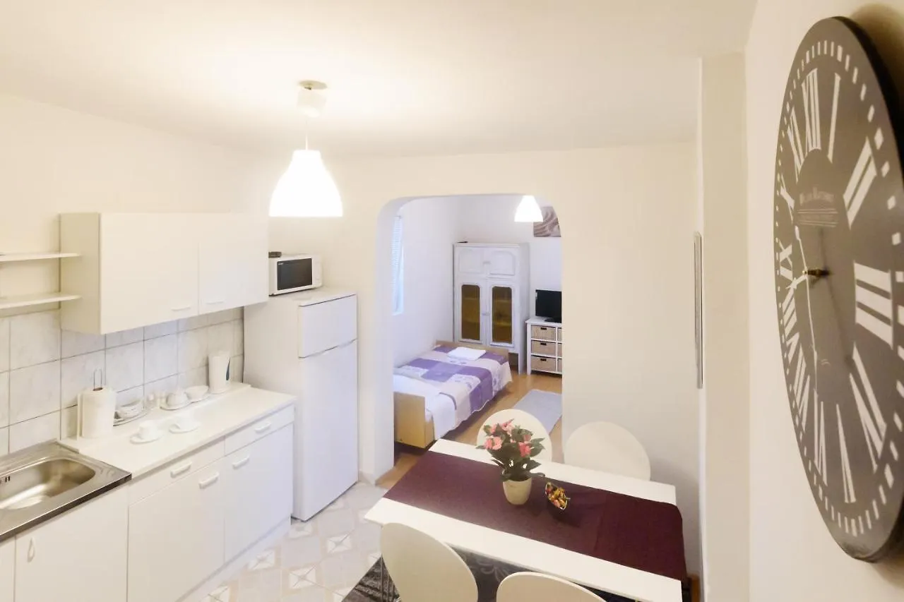 Lavita Libera Apartment Zadar