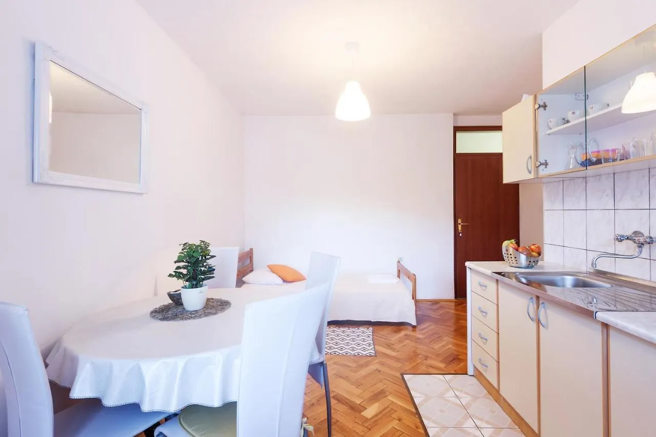 Lavita Libera Apartment Zadar 0*,